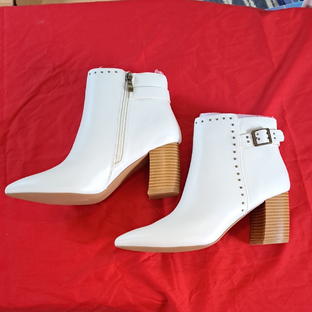 White and Brown Heeled Boots with Pointed Toe and Block Heel